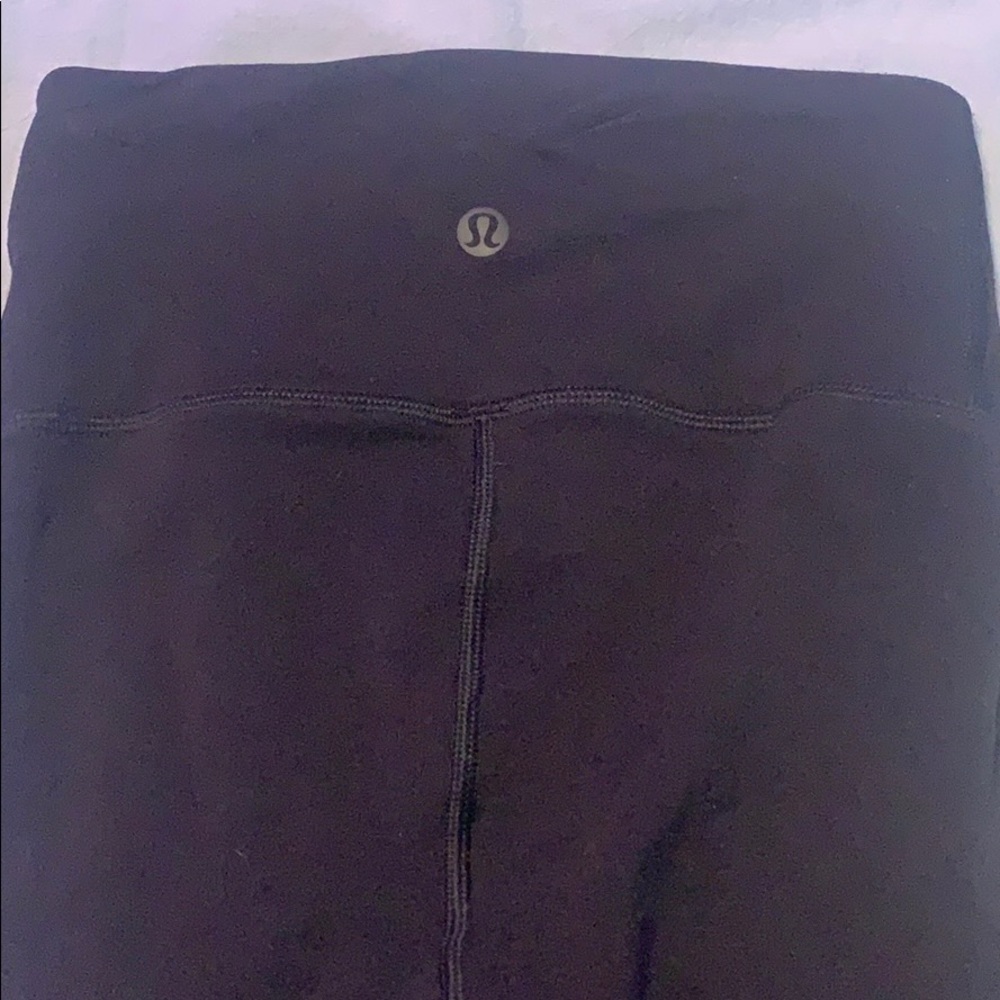 Lululemon reveal leggings EUC